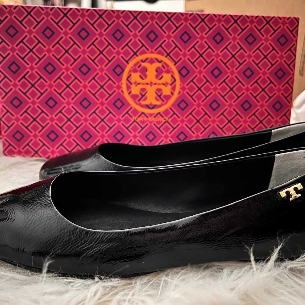 Tory Burch Glossy Black Flats with Gold Logo